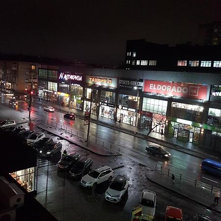 2Х Комнатная С Ремонтом В Центре.Renovated, Center Apartment Khmel'nyts'kyy Exterior photo
